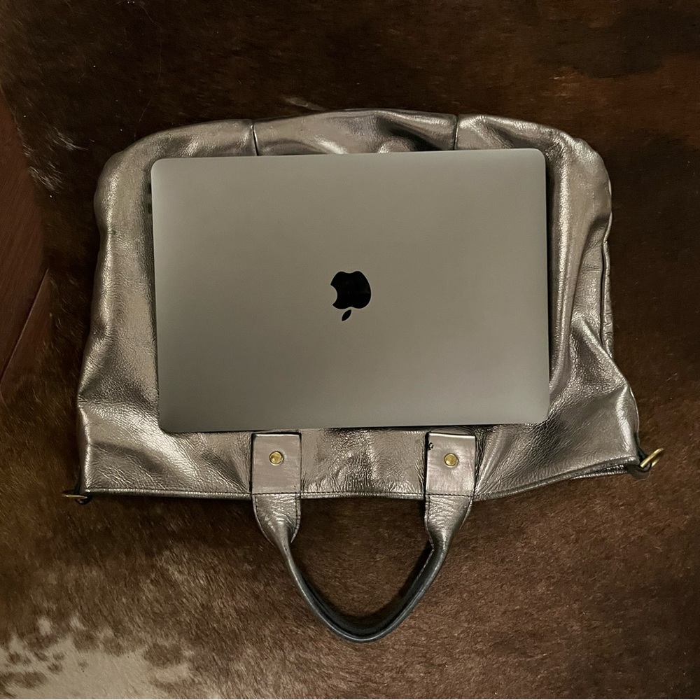 Clare V silver messenger bag - Picture 14 of 15